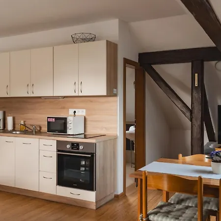 Apartment V Podkrovi *